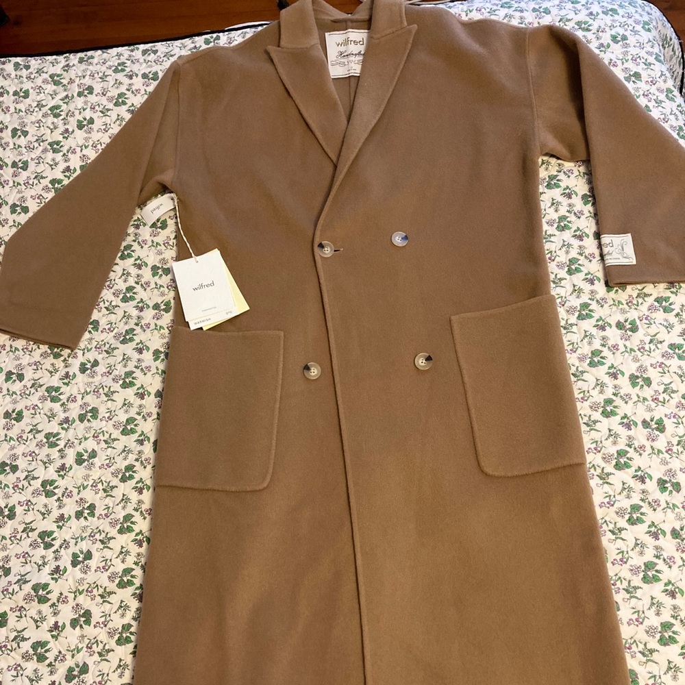 Aritzia Bellevue wool coat